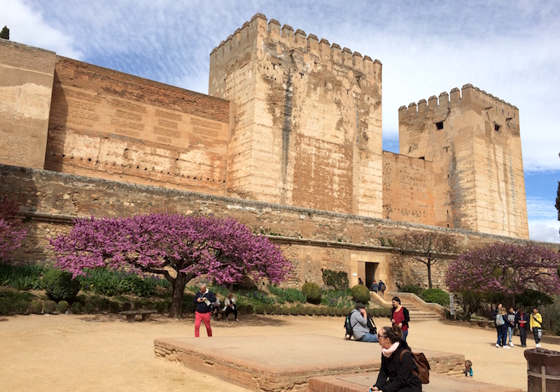 plaza de los aljibes alhambra granada spain