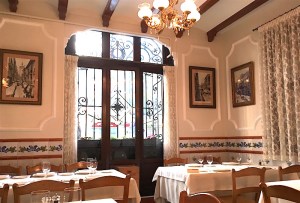 Raco del Turia dining room Valencia Spain