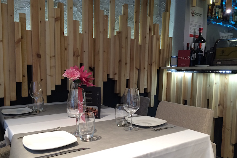 Valencia Tributo Interior table