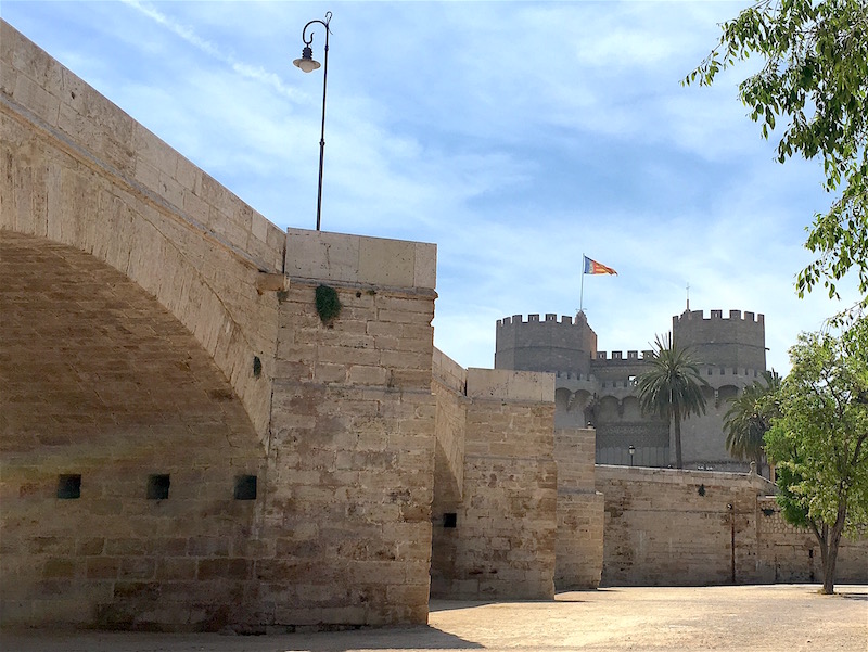 torres serranos pont de serrans bridge valencia spain