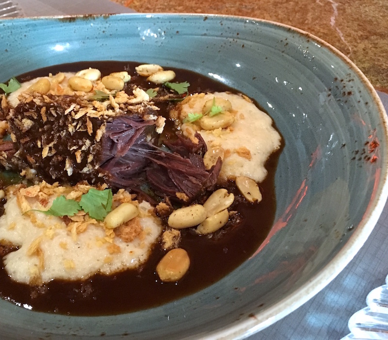 Vuelve-Carolina-Beef-Cheek