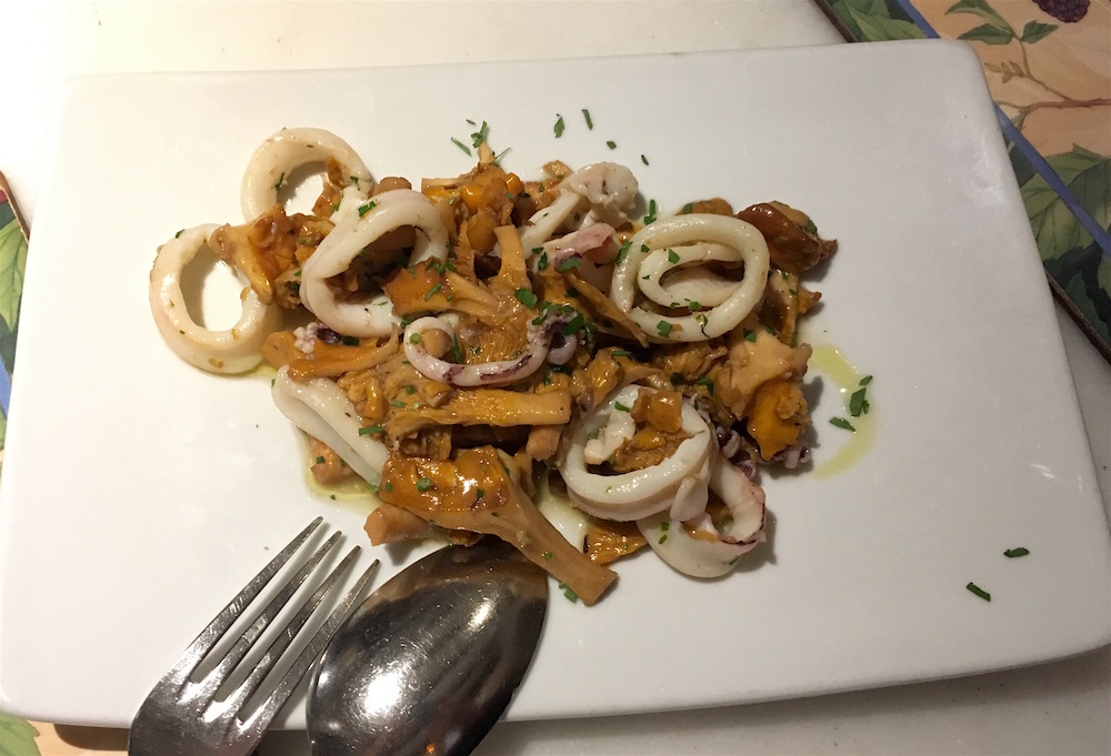 Agut-Chanterelles-Calamar