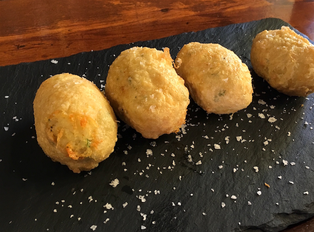 Taberna-El-Clavo-Croquetas