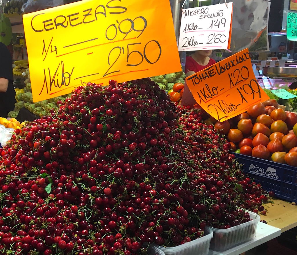 Cherries cerezas mercado valencia
