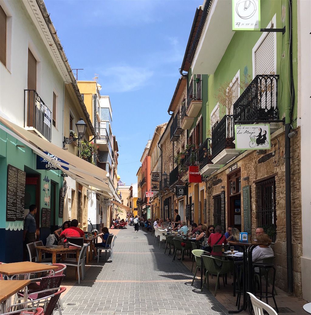 tapas restaurants carrer de loreto denia spain