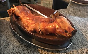 Cochinillo Lechal Asado Asador Aranda Valencia Spain