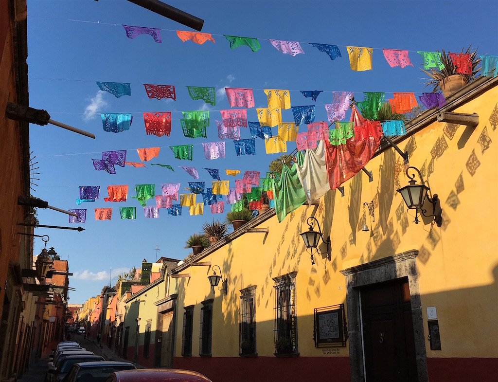 san miguel de allende street flags