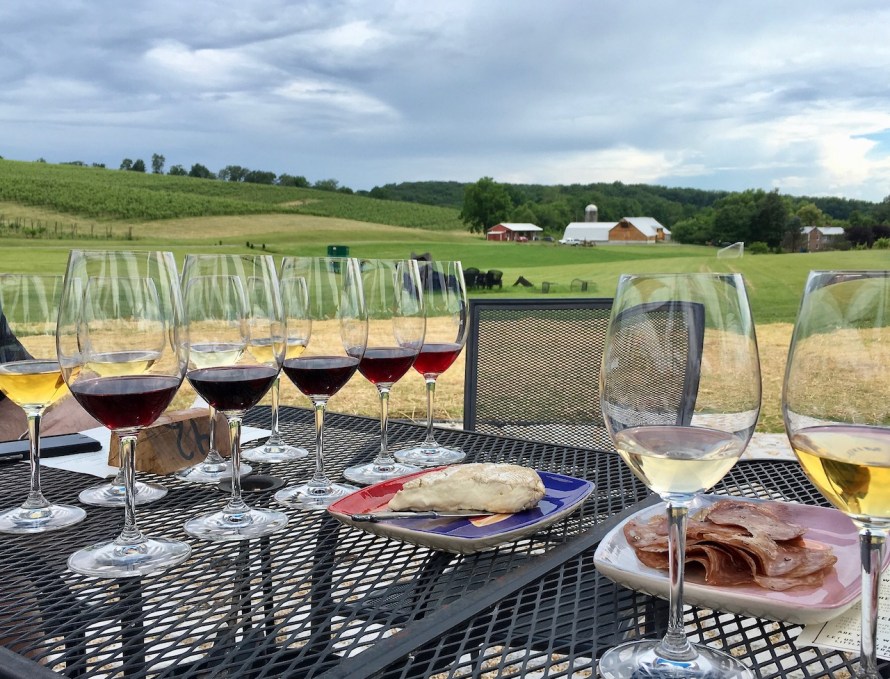 Black Ankle Vineyards outdoor tasting flight